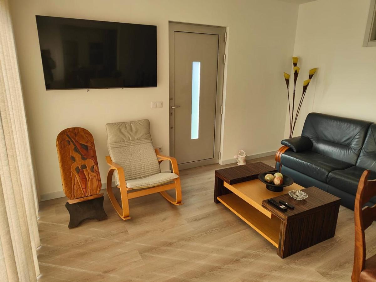 Quinta De Basto House Hotel เฟลเกรัช ภายนอก รูปภาพ